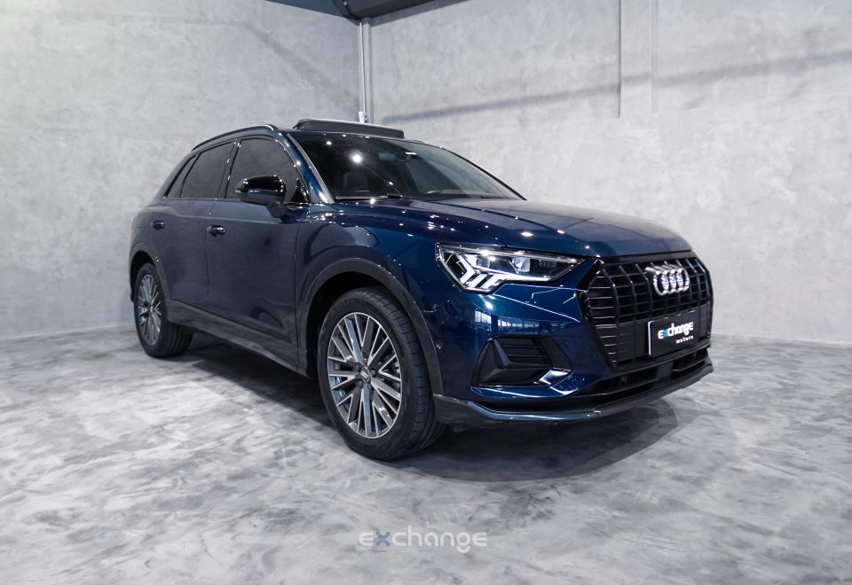 AUDI Q3 Black S Tronic 2020 Azul Navarra