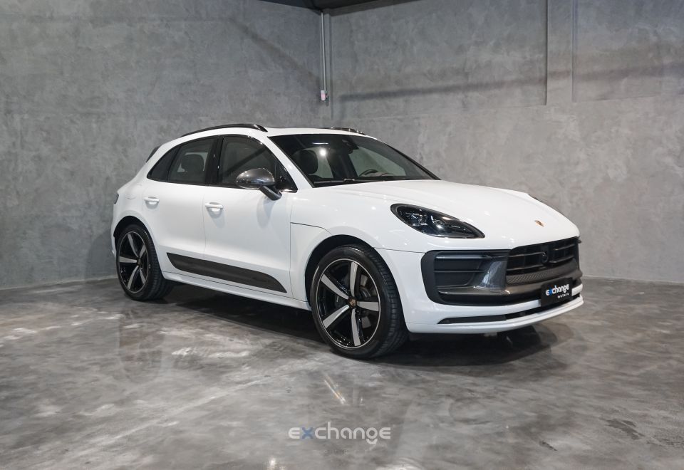 Porsche Macan T 2024 Branco Carrara