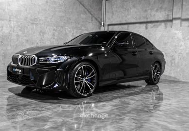 BMW 320i M Sport 2023 Preto Safira