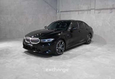 BMW 320i M Sport 2024 Preto Safira