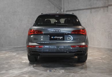 AUDI Q5 55 PHEV Performace Black S-Tronic Quattro 2024 Cinza