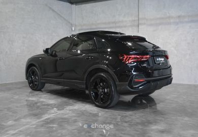 AUDI Q3 Sportback Performance Black TFSI S-Line Quattro 2023 Preto mito metálico