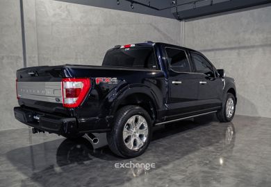 Ford F-150 Platinum 2023 Azul Mônaco